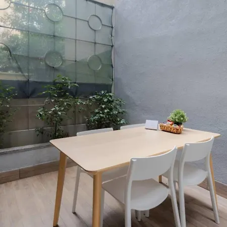 Amazing Luxury Duplex High Ceiling Patio! #403 Apartman Isztambul